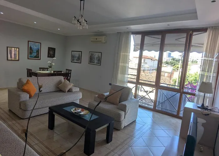 Appartement Center 1 *